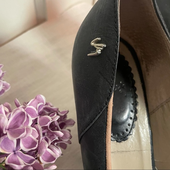 Vélez Wedge Pumps Colombian Made Size 8 - Picture 5 of 9